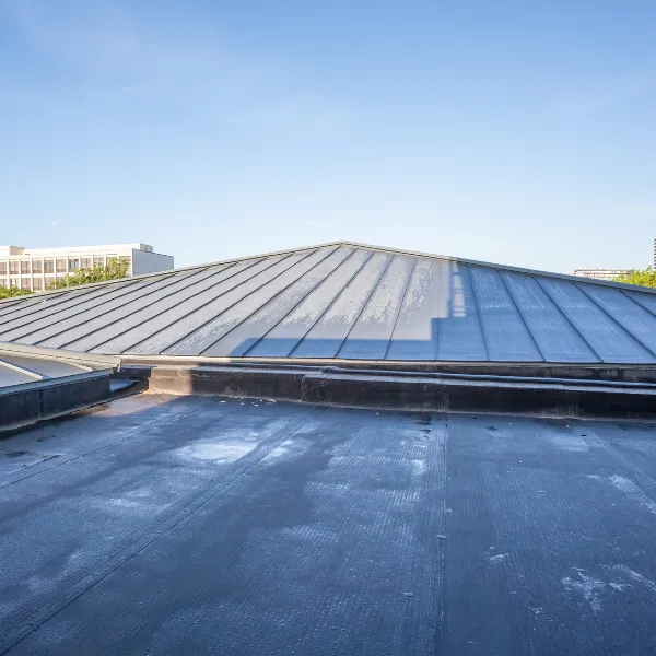 Commercial roofing services